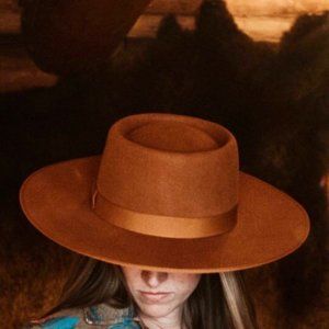 Salem Wool Hat by Outback Trading Company NWT Burnt Orange